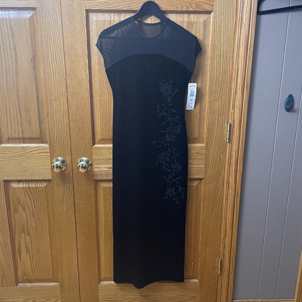 Jeffrey and Dara Evenings by Tom Barra PETITE Size 6 VINTAGE NEW Velvet Dress